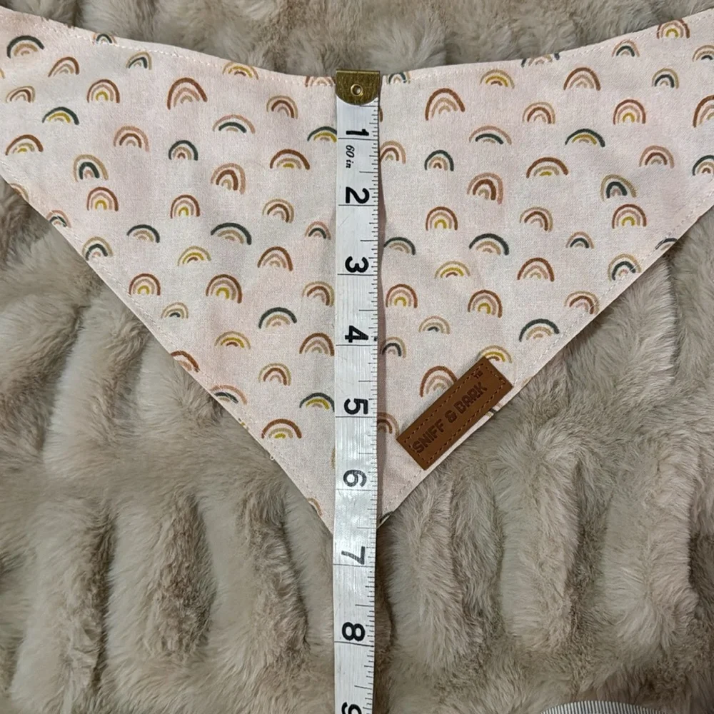 Sniff & Bark Rainbow bandana for pet. (Large)